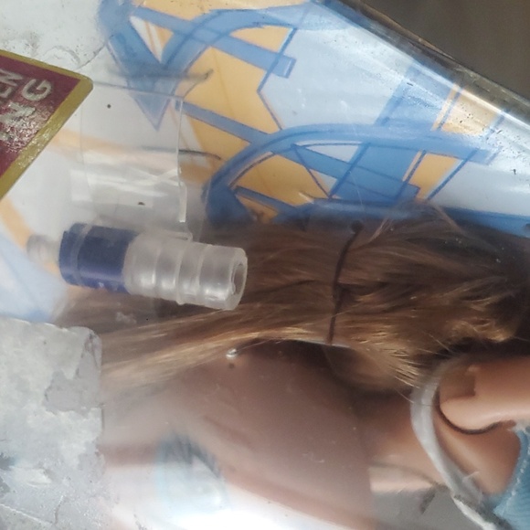 Bratz Play Sportz Fitness Yasmin - NIB Collectible - Picture 7 of 8